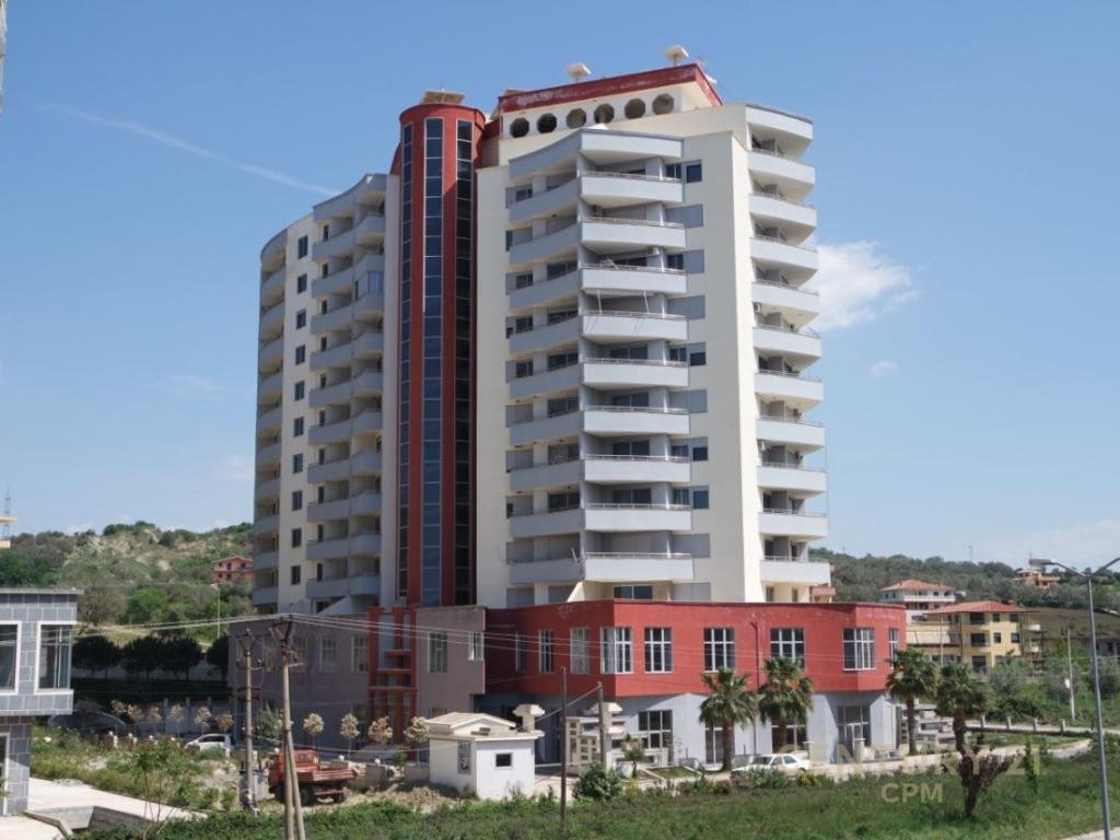 Lulu - Petit Apartament Golem (Tirana)